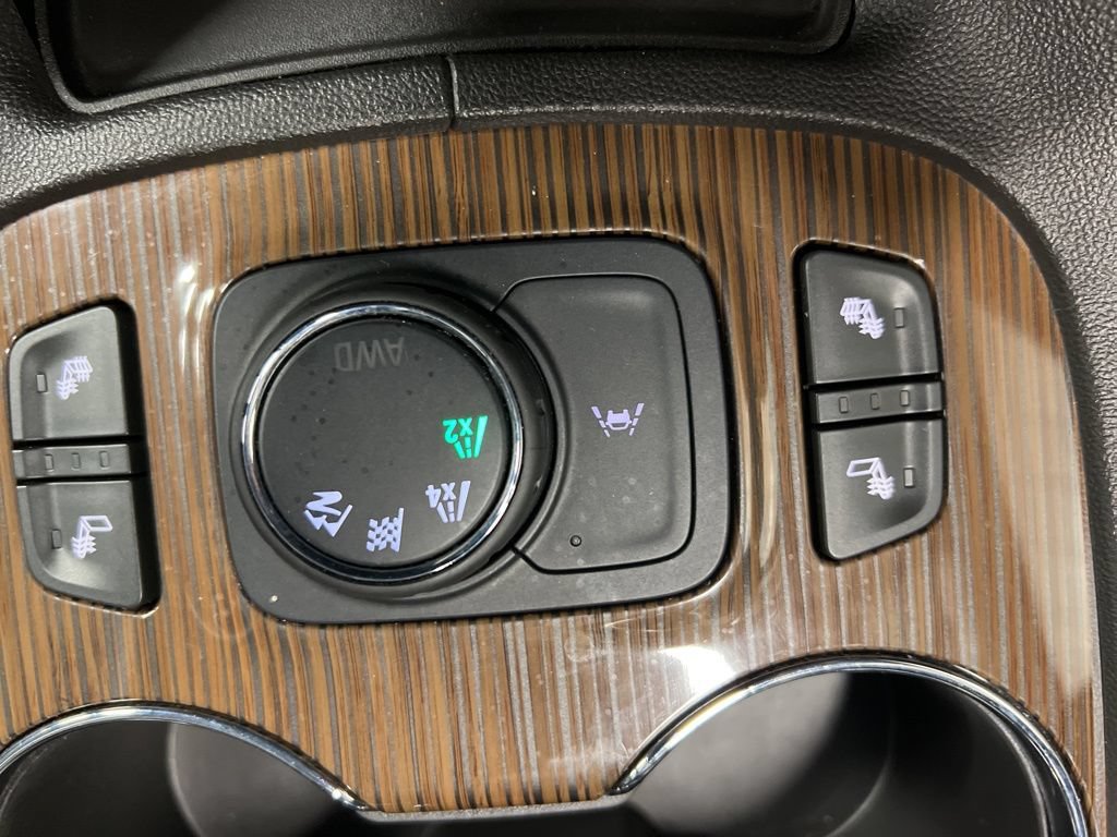 Certified 2023 GMC Acadia SLE w/ Driver Convenience Package AWD/4WD image 19