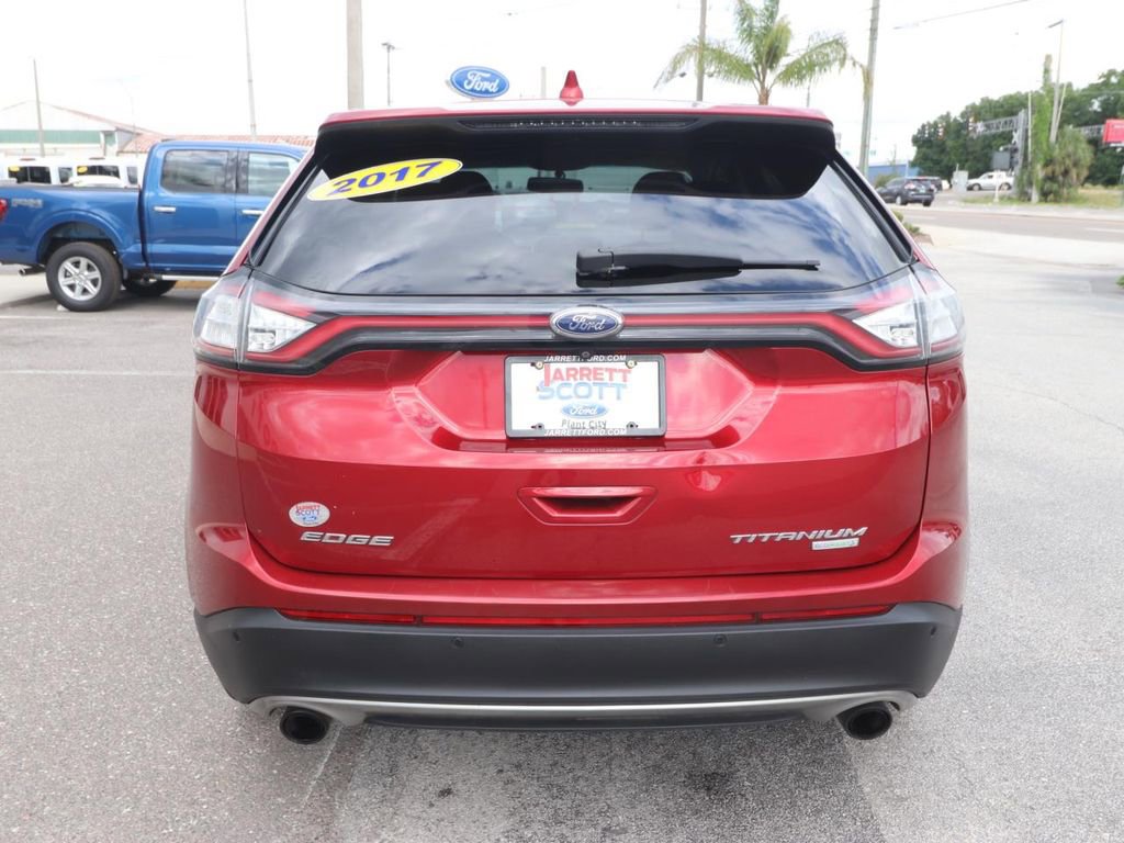 Used 2017 Ford Edge Titanium w/ Technology Package FWD image 10