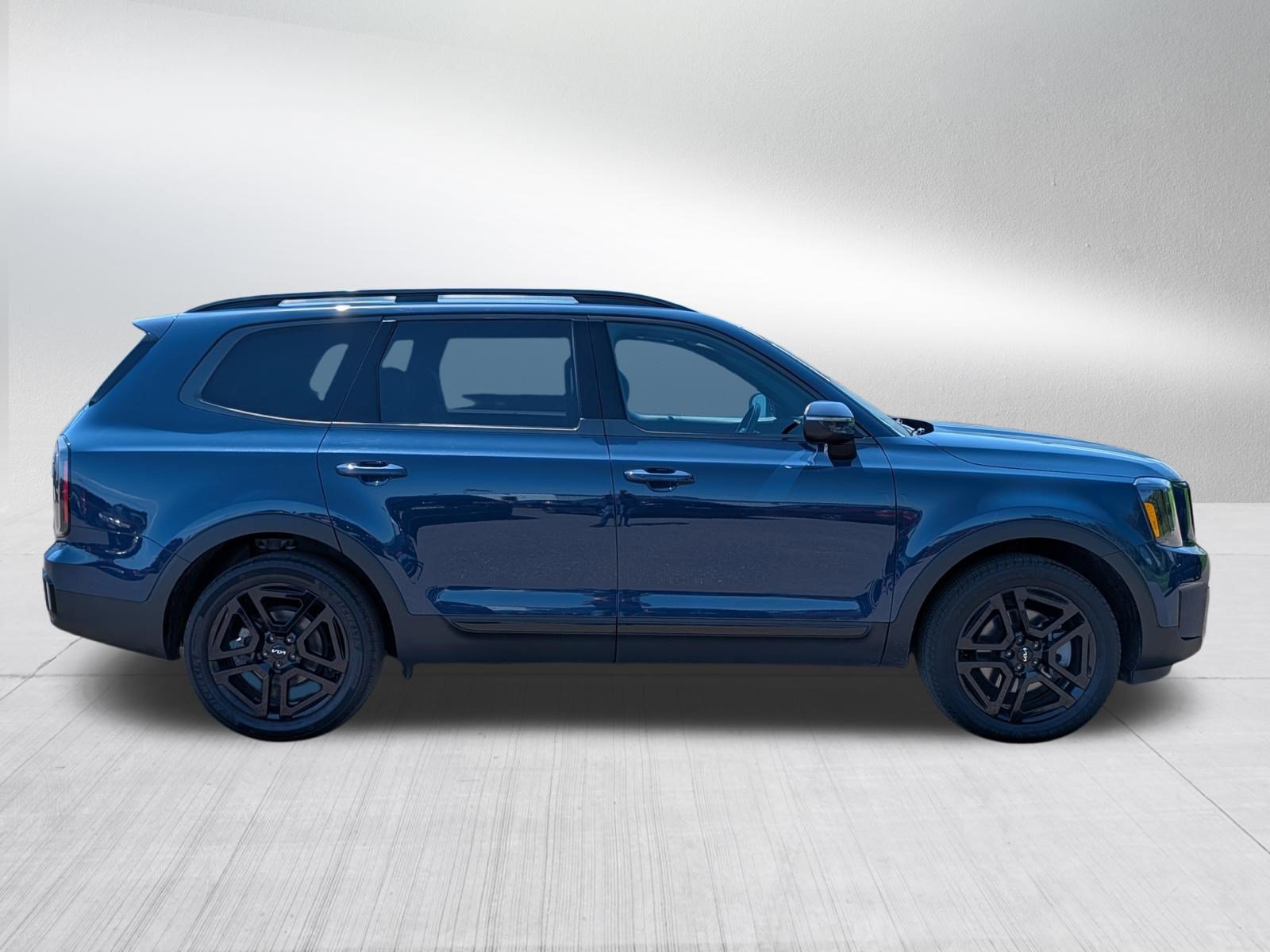 Used 2024 Kia Telluride EX X-Line AWD/4WD image 8