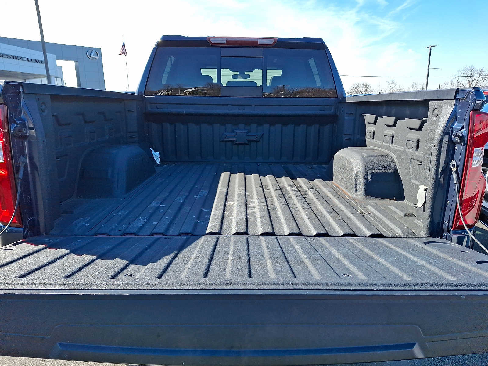 Used 2021 Chevrolet Silverado 1500 LT Trail Boss w/ Convenience Package II image 28