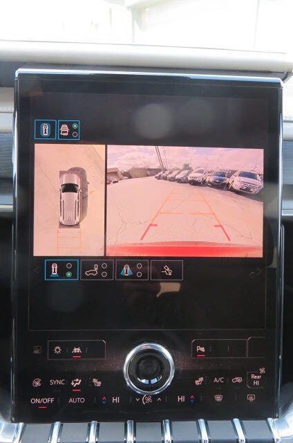 Used 2024 GMC Acadia Elevation image 52