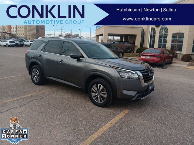 Used 2023 Nissan Pathfinder SL