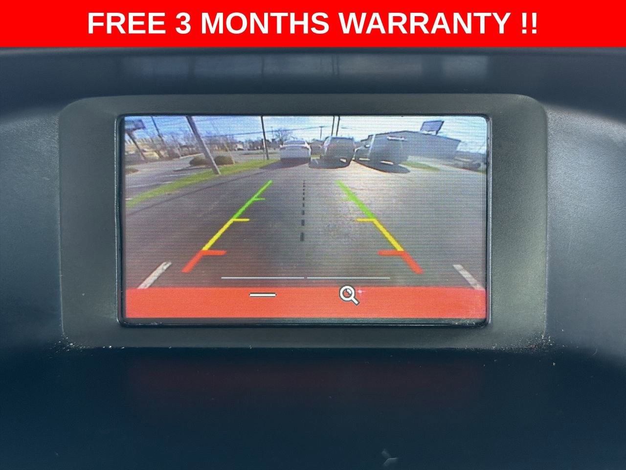 Used 2017 Ford Focus SE FWD image 18