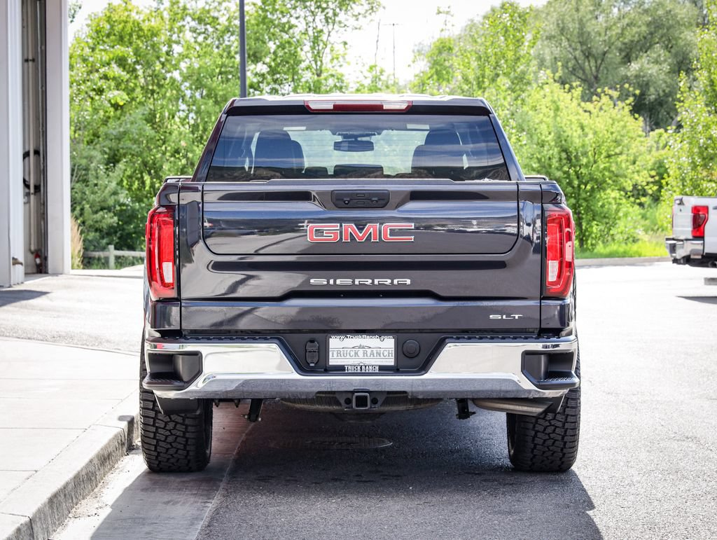Used 2025 GMC Sierra 1500 SLT AWD/4WD image 4