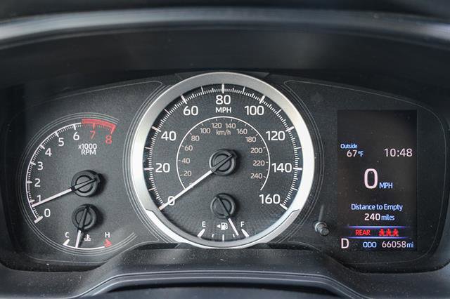 Used 2022 Toyota Corolla LE image 21