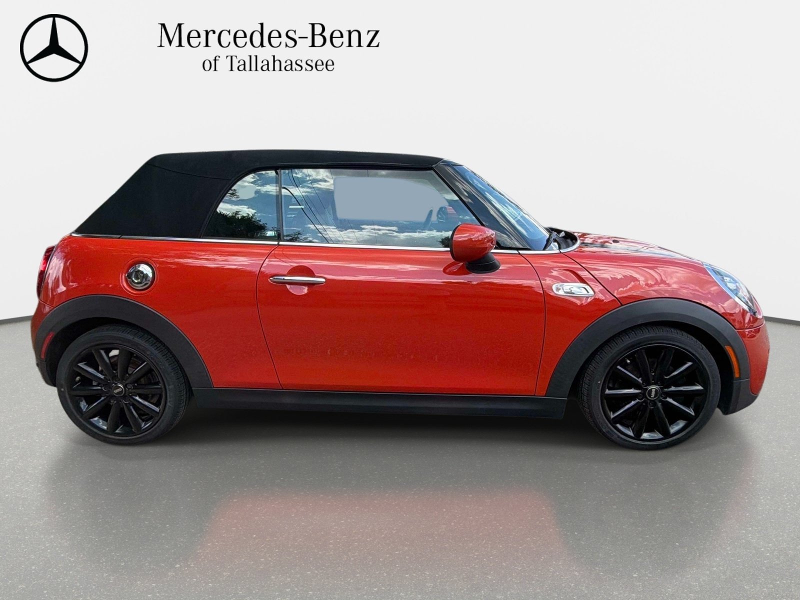 Used 2021 MINI Cooper S w/ Signature Upholstery Package FWD image 4