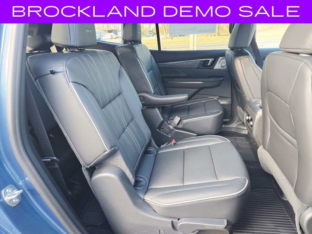 New 2026 Buick Enclave Avenir w/ Super Cruise Package image 17