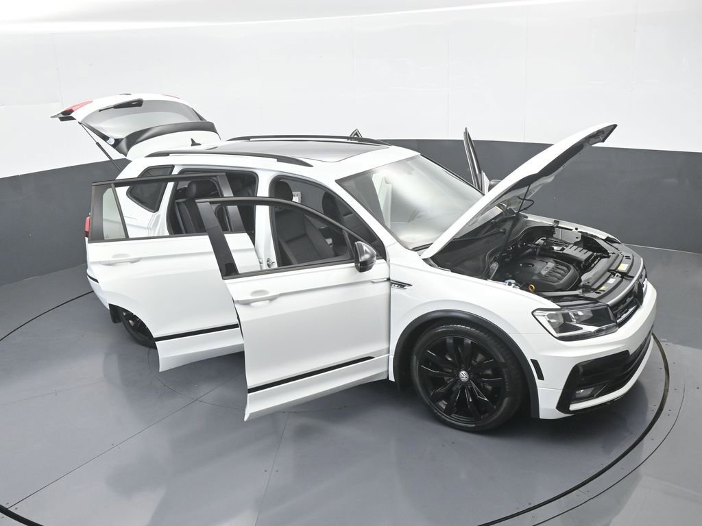 Used 2020 Volkswagen Tiguan SE R-Line image 72