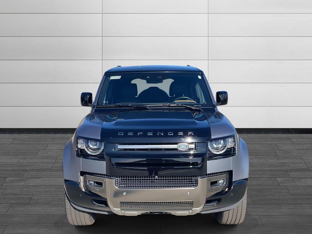 Used 2024 Land Rover Defender 110 X image 8