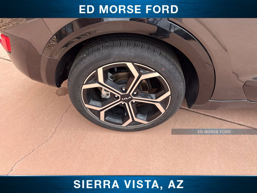 Certified 2025 Kia Niro EX Touring FWD image 40