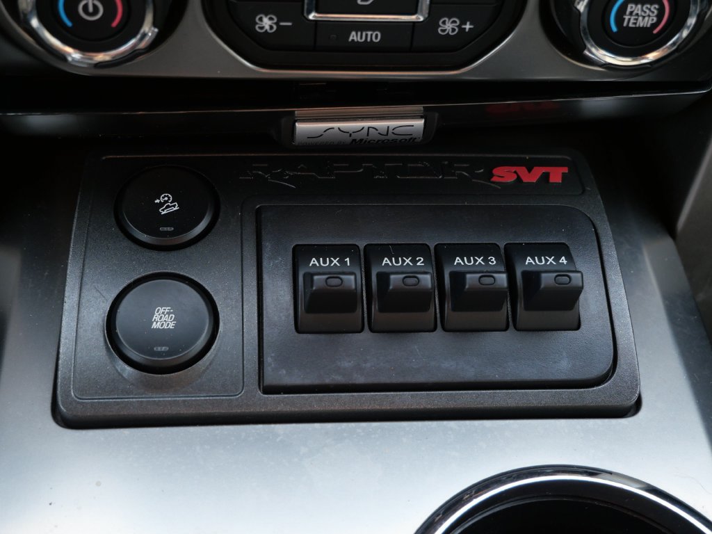 Used 2013 Ford F150 Raptor w/ Luxury Equipment Group AWD/4WD image 26