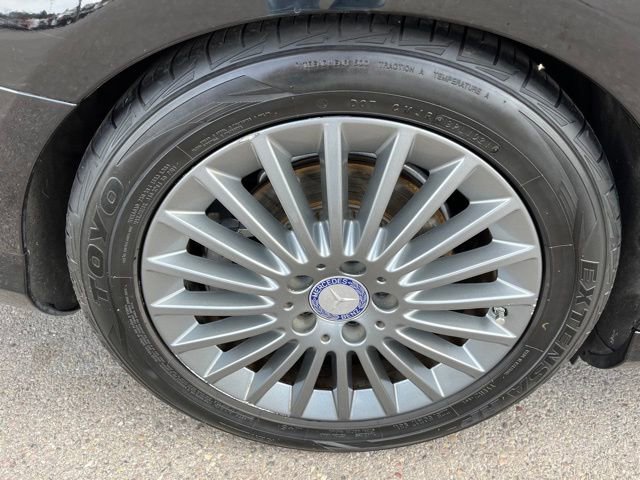 Used 2015 Mercedes-Benz C 300 4MATIC Sedan w/ Premium 1 Package image 17