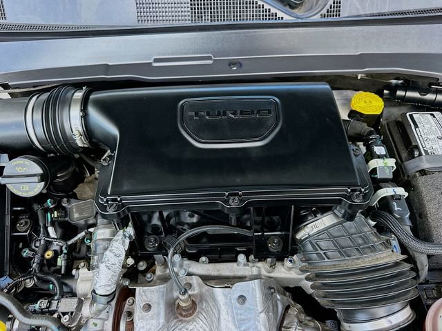 Used 2024 Jeep Compass Latitude image 28