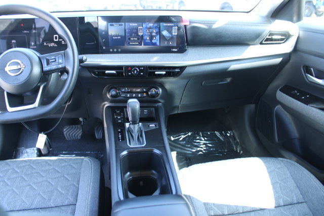 Used 2026 Nissan Kicks SV w/ SV Premium Package FWD image 13