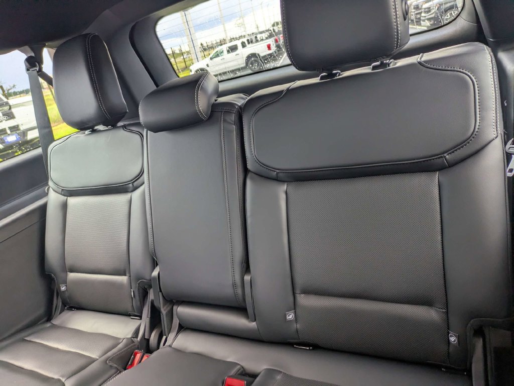 New 2027 Ford Expedition Max Platinum w/ Stealth Appearance Package AWD/4WD image 16