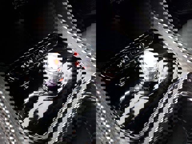 Used 2024 Jeep Wagoneer L Series II w/ Flexible Seating Group image 27