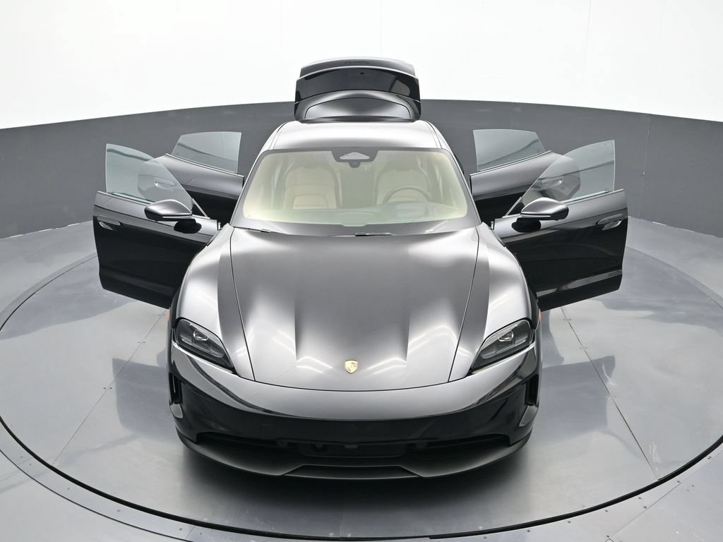 New 2026 Porsche Taycan 4S AWD/4WD image 33