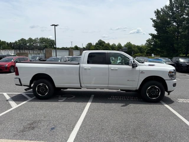New 2026 RAM 2500 Laramie AWD/4WD image 9
