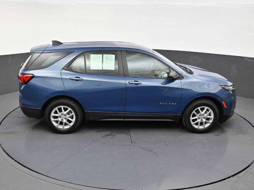 Used 2024 Chevrolet Equinox LS FWD image 14