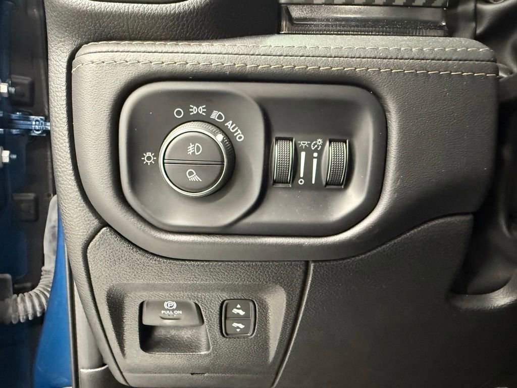 Used 2024 RAM 1500 TRX AWD/4WD image 26