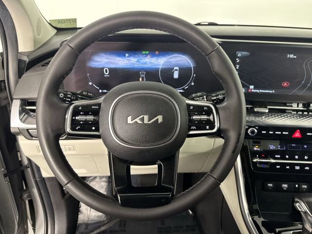 Used 2024 Kia Carnival SX Prestige FWD image 12