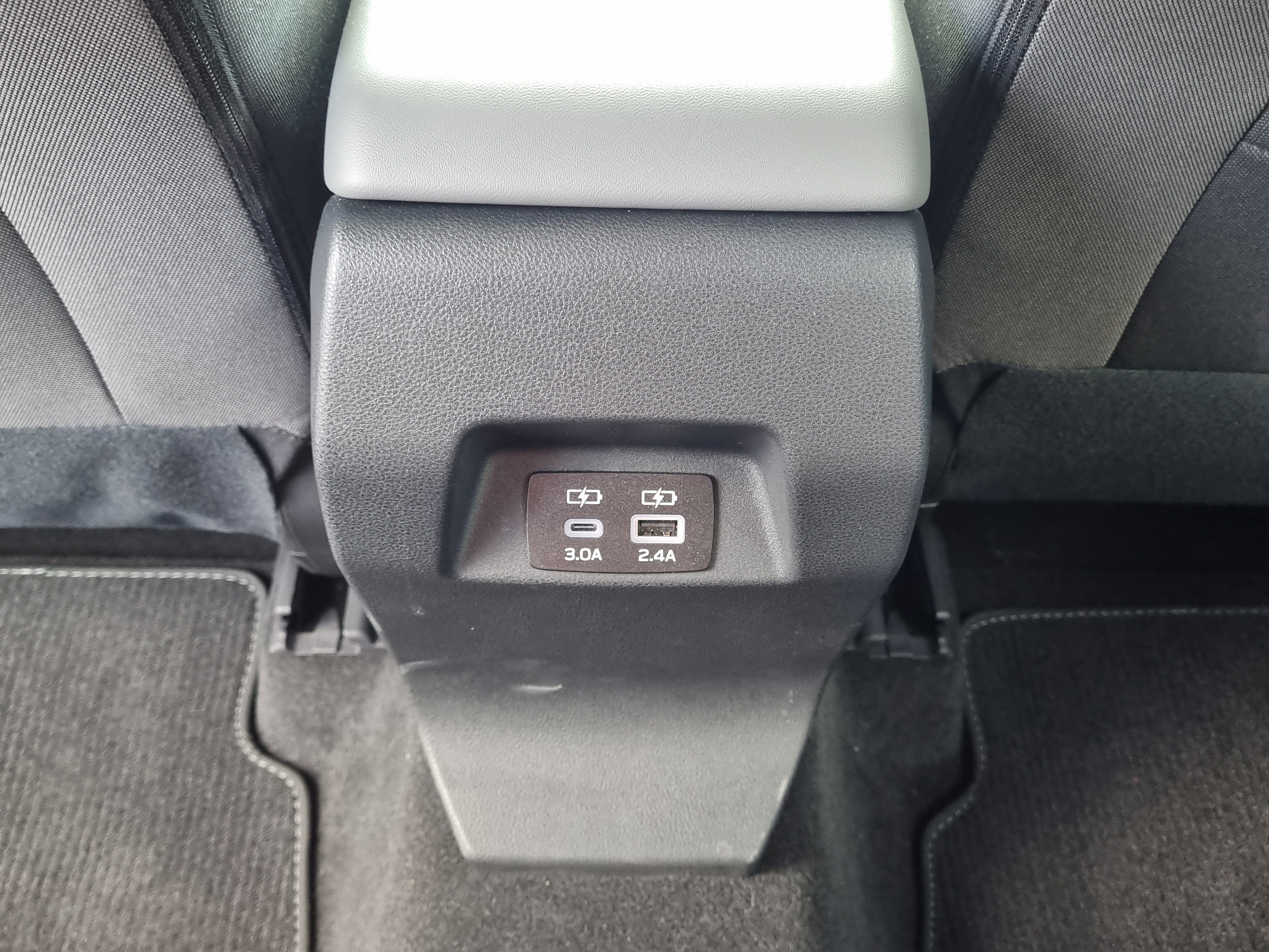 Used 2026 Subaru Crosstrek 2.5i Premium AWD/4WD image 18