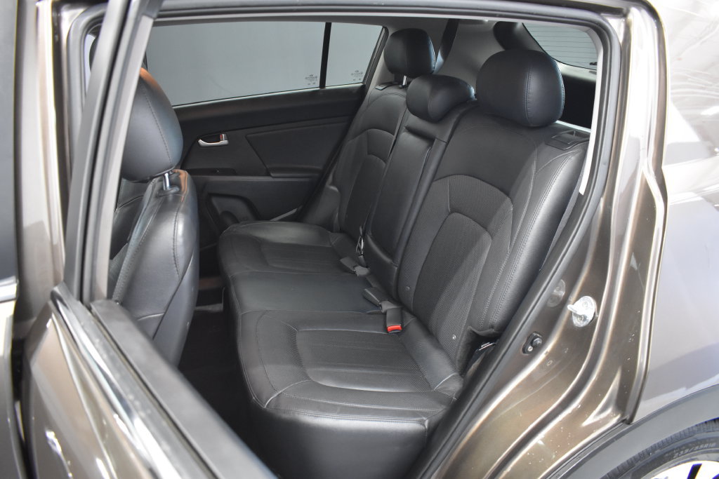 Used 2013 Kia Sportage EX w/ EX Premium Pkg FWD image 31