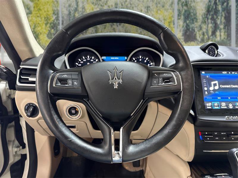 Used 2017 Maserati Ghibli S Q4 AWD/4WD image 15