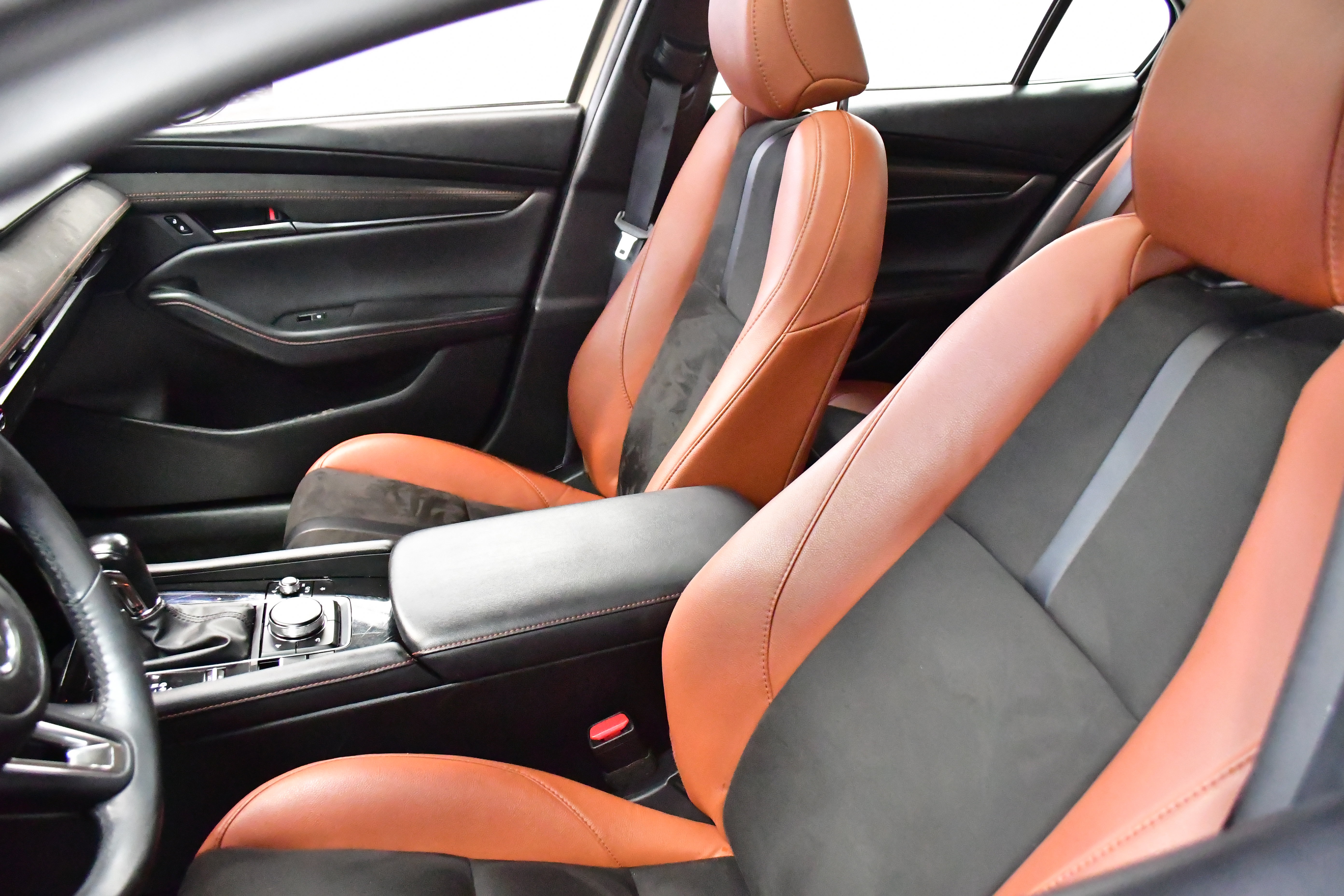 Used 2024 MAZDA MAZDA3 s image 17