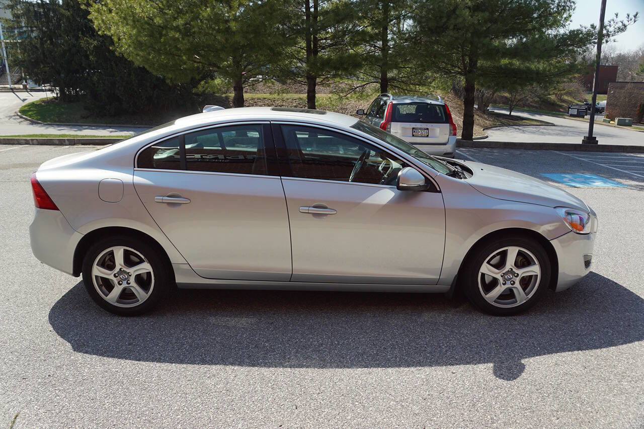 Used 2012 Volvo S60 T5 image 10