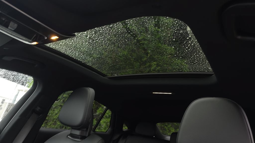 Certified 2025 Mercedes-Benz GLC 300 4MATIC image 22