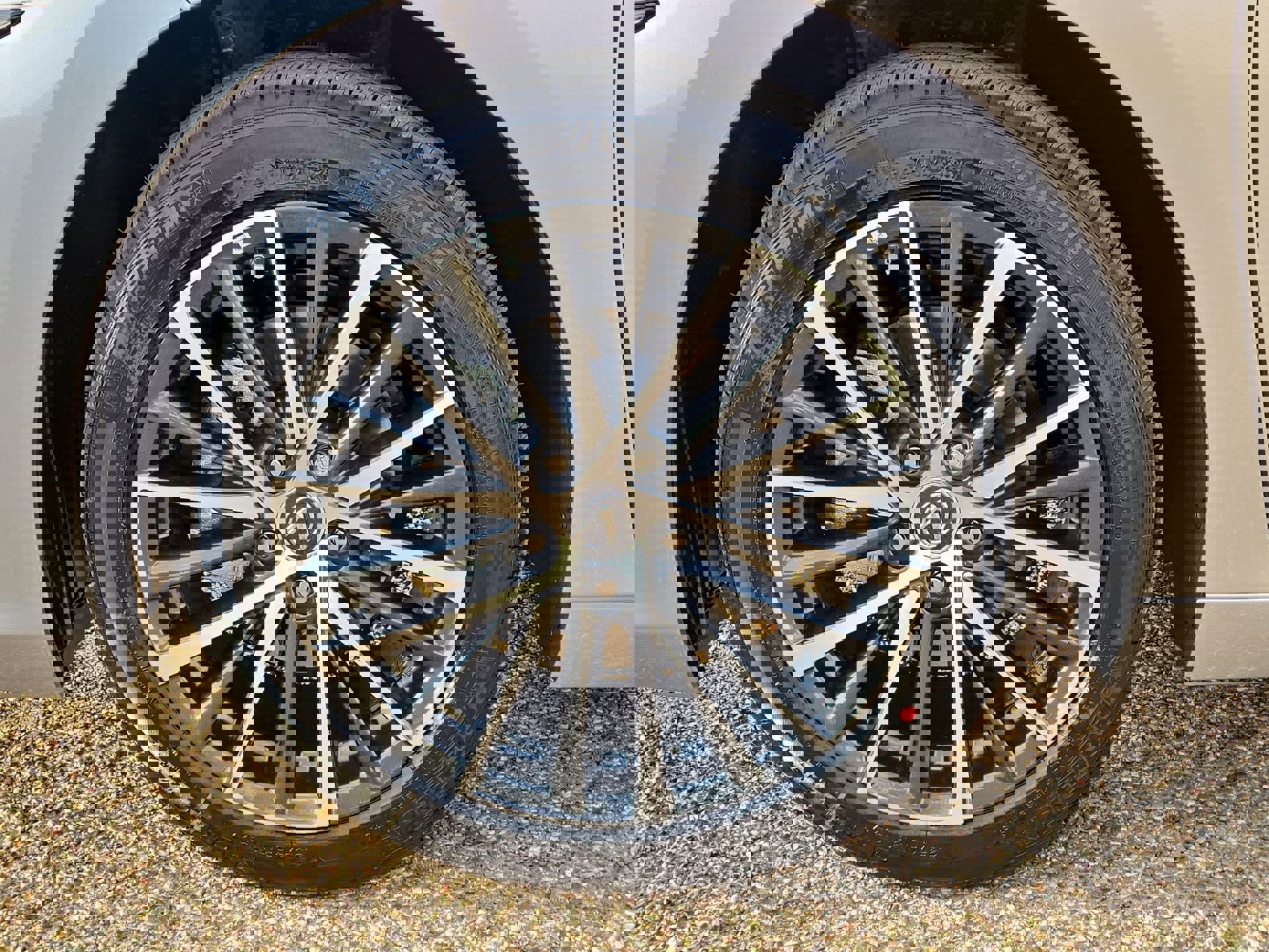 New 2025 Lexus ES 350 350 image 11