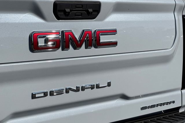 New 2026 GMC Sierra 2500 Denali w/ Denali Reserve Package image 33