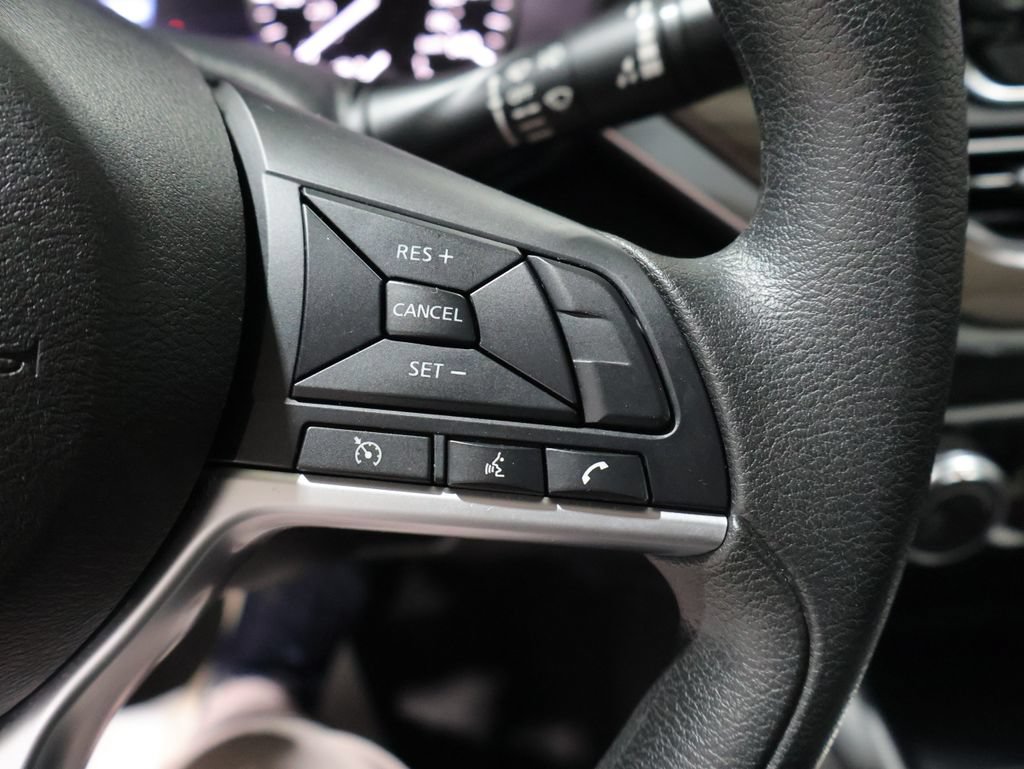 Used 2023 Nissan Altima 2.5 SV FWD image 37