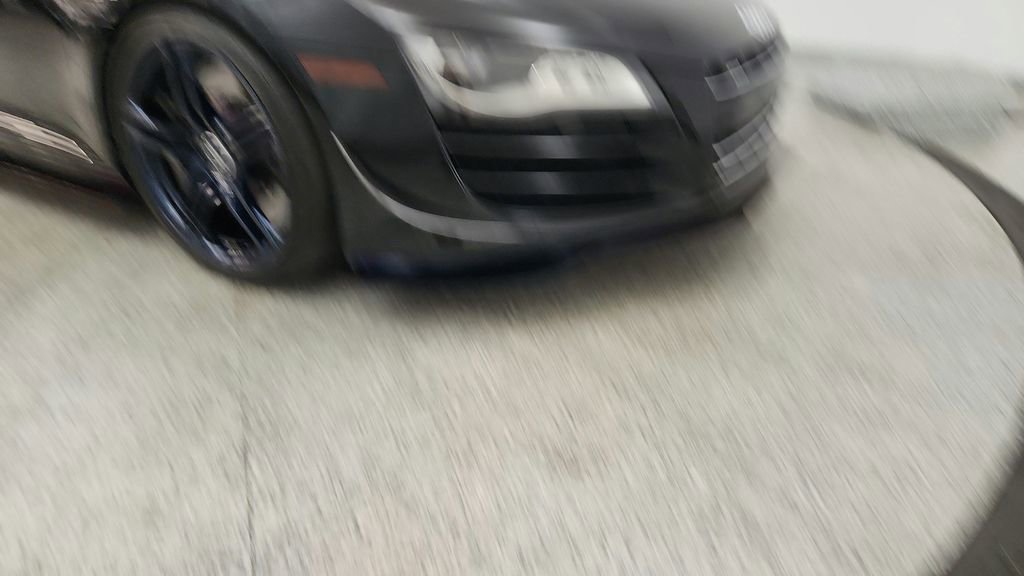 Used 2010 Audi R8 V10 AWD/4WD image 26