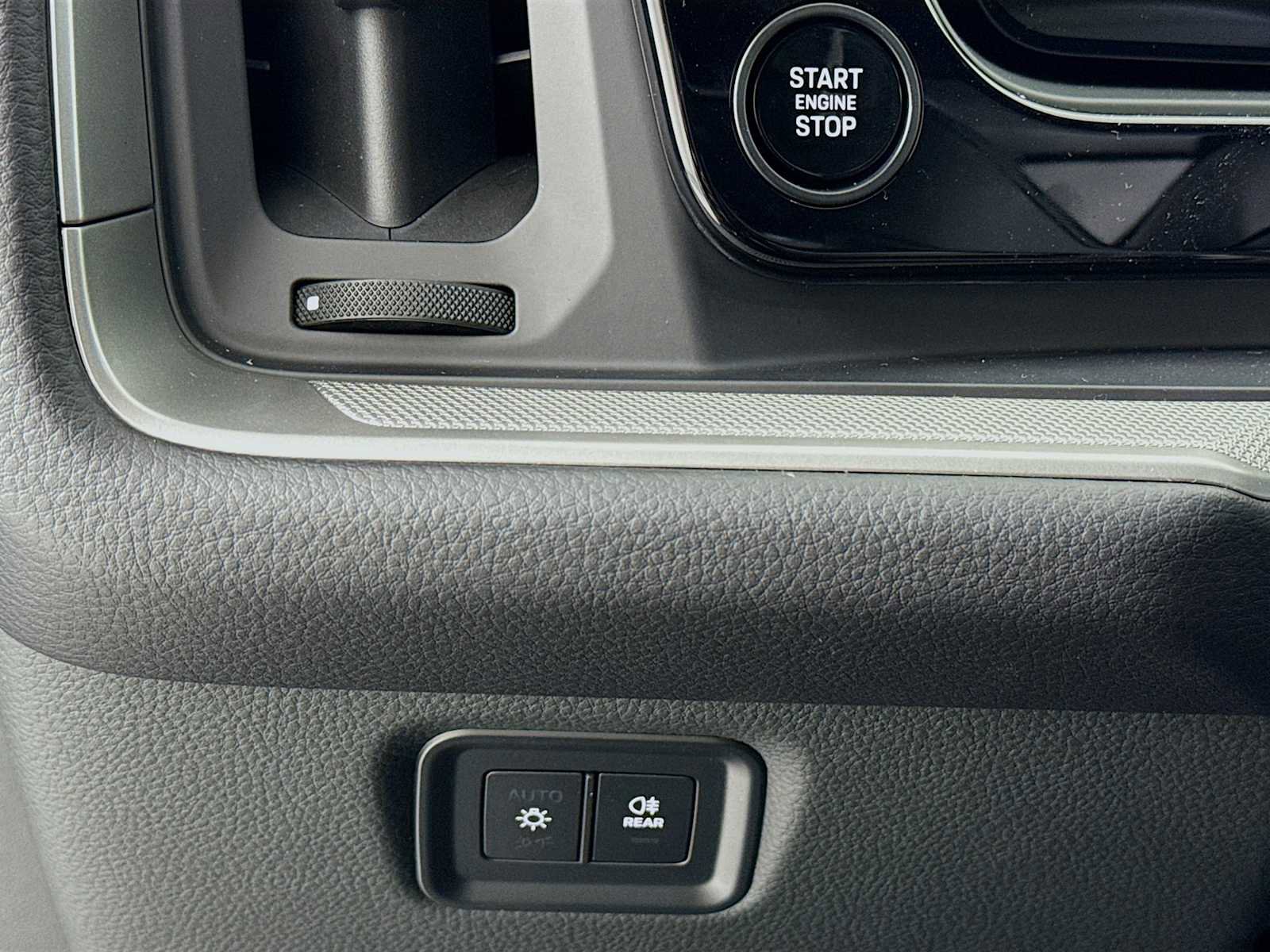 New 2026 Porsche Cayenne E-Hybrid image 14