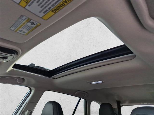 Certified 2025 Subaru Outback Touring XT AWD/4WD image 15