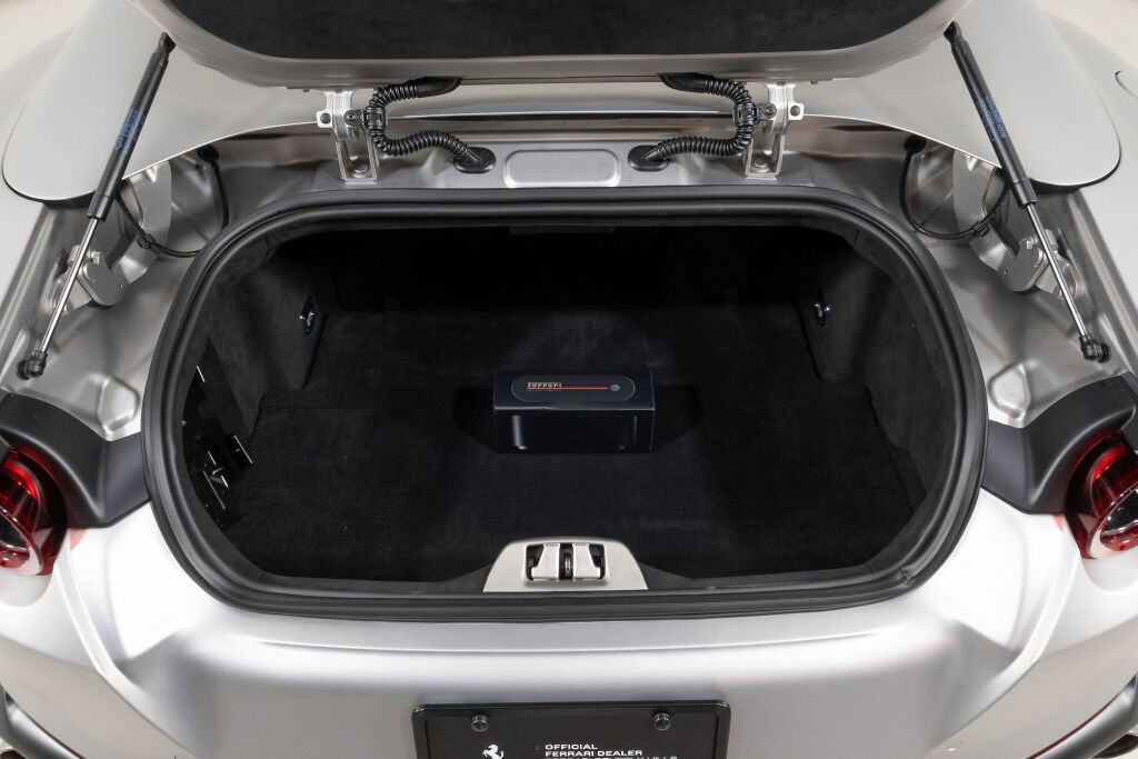 Used 2022 Ferrari 812 GTS image 20