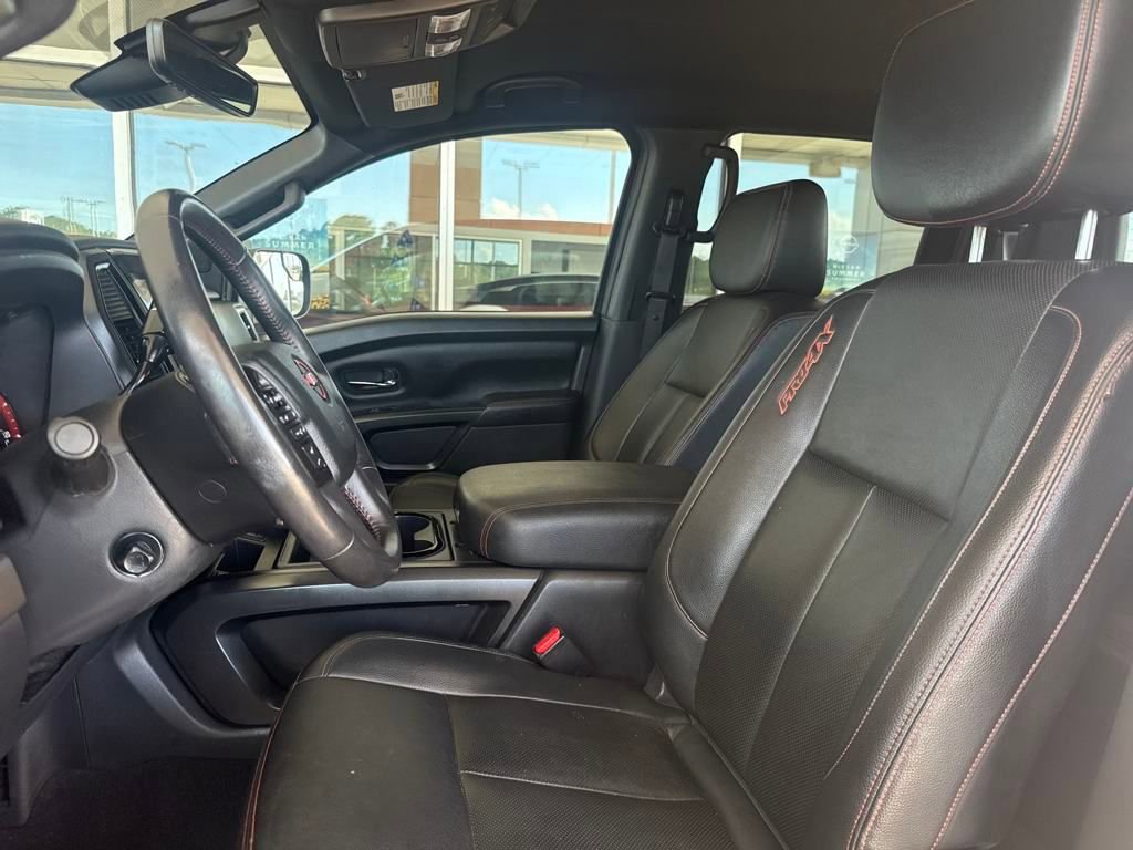 Used 2023 Nissan Titan PRO-4X w/ Pro-4x Convenience Package image 21