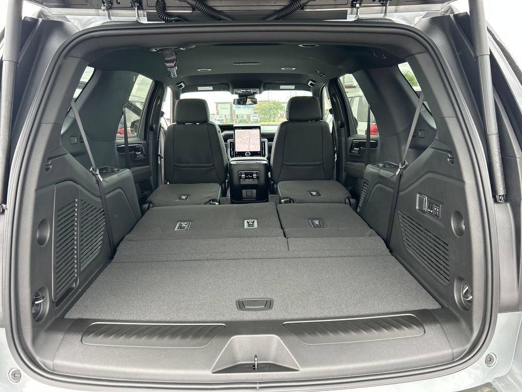 New 2026 GMC Yukon Elevation w/ LPO, Floor Liner Package AWD/4WD image 42