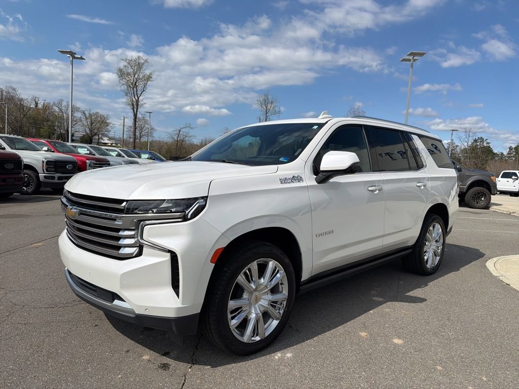 Used 2023 Chevrolet Tahoe High Country w/ Premium Package 2 AWD/4WD image 8