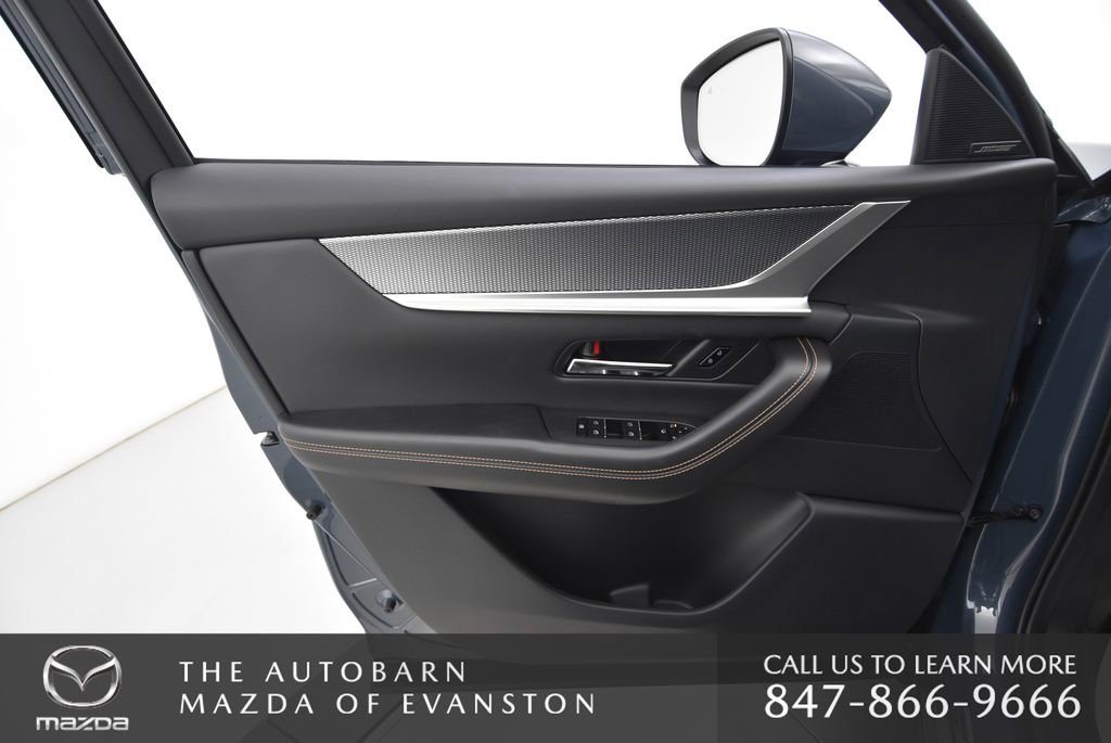 New 2026 MAZDA CX-90 Plug-In Hybrid w/ Premium Plus image 31