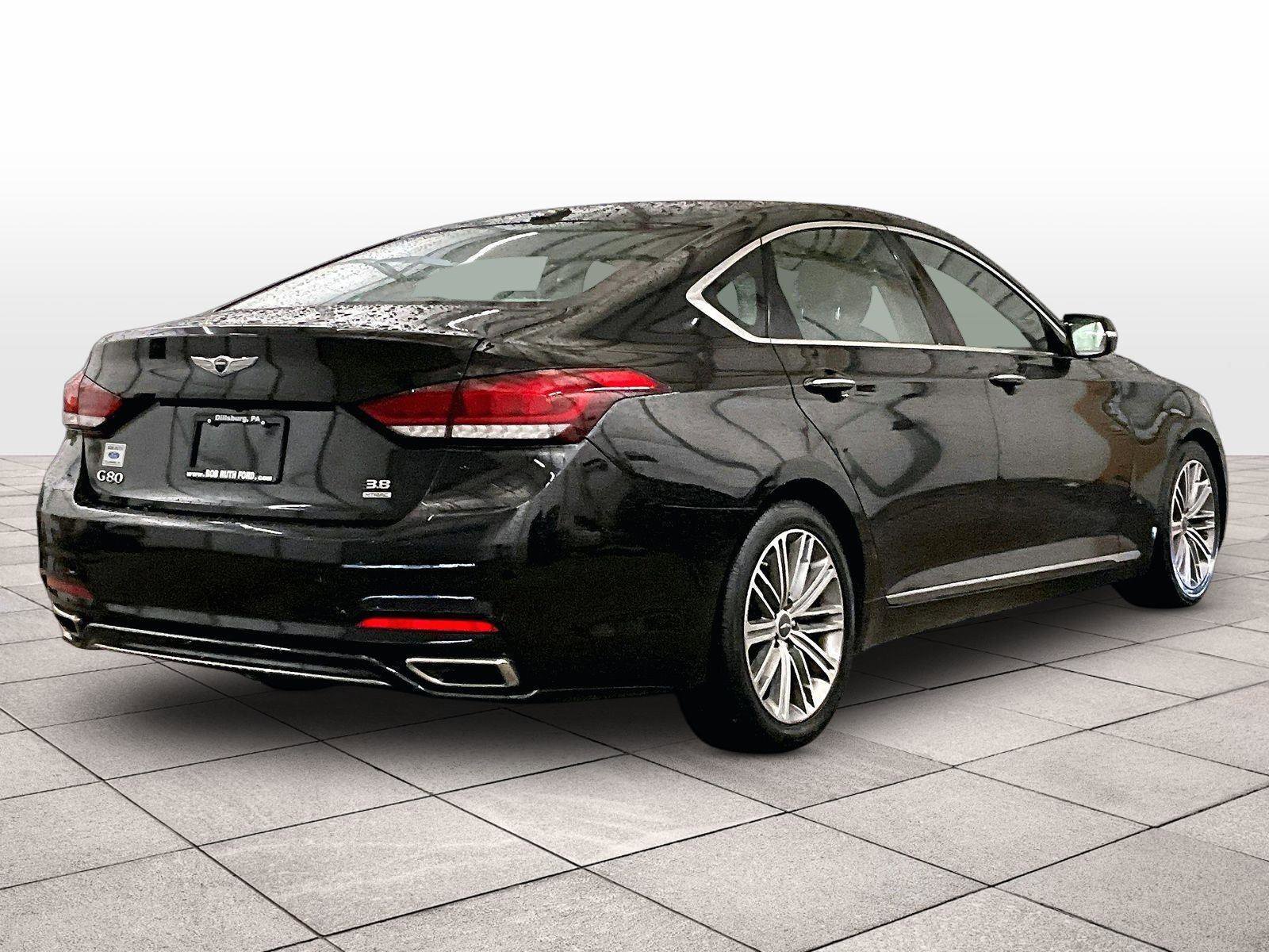 Used 2018 Genesis G80 3.8 AWD/4WD image 11