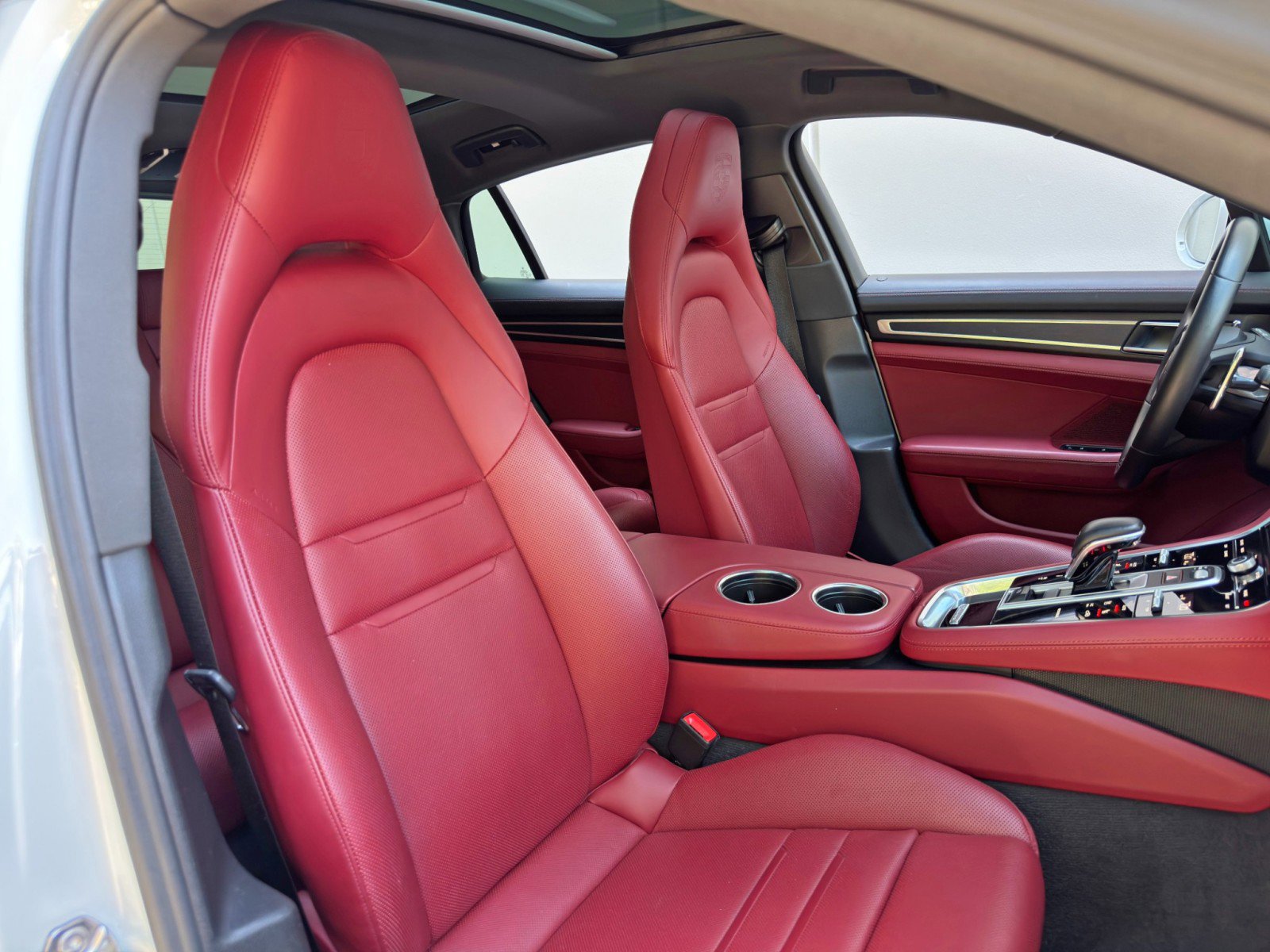 Used 2023 Porsche Panamera Platinum Edition RWD image 39