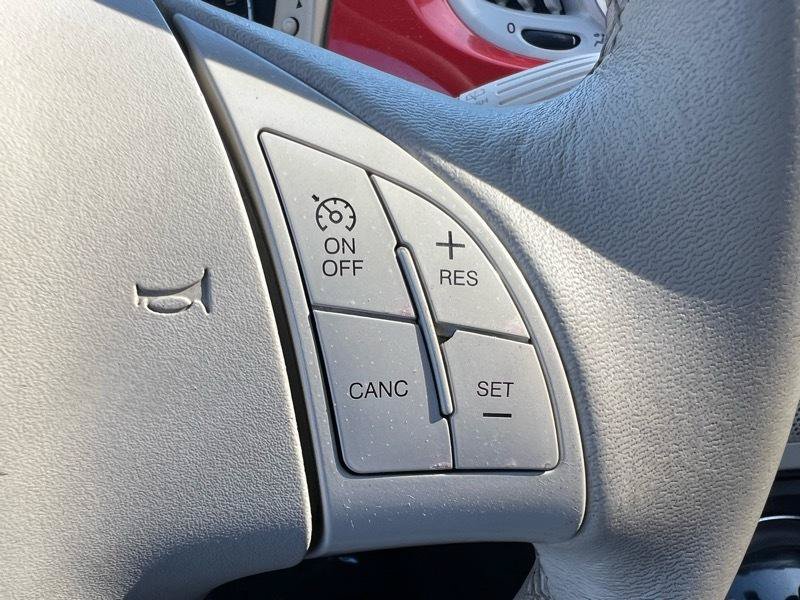 Used 2017 FIAT 500 Pop FWD image 16