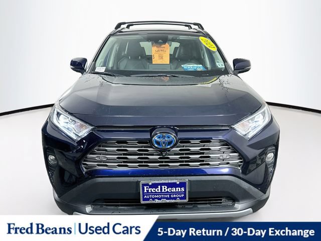 Used 2021 Toyota RAV4 Limited AWD/4WD image 2