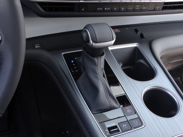 New 2026 Toyota Sienna XLE FWD image 24