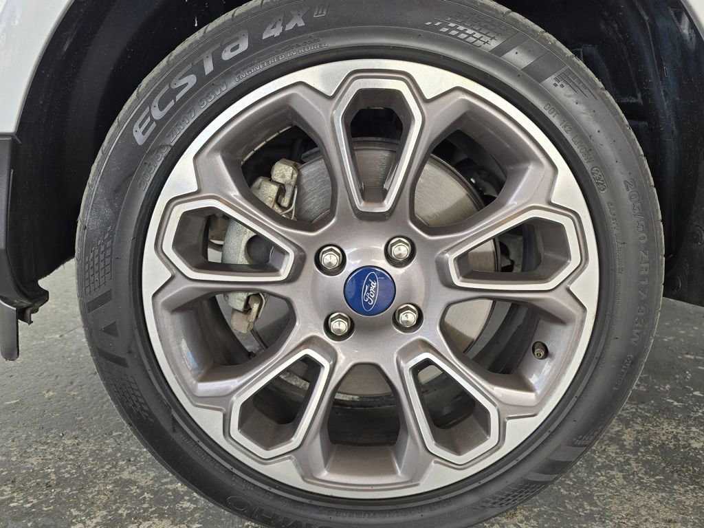 Used 2022 Ford EcoSport Titanium image 48