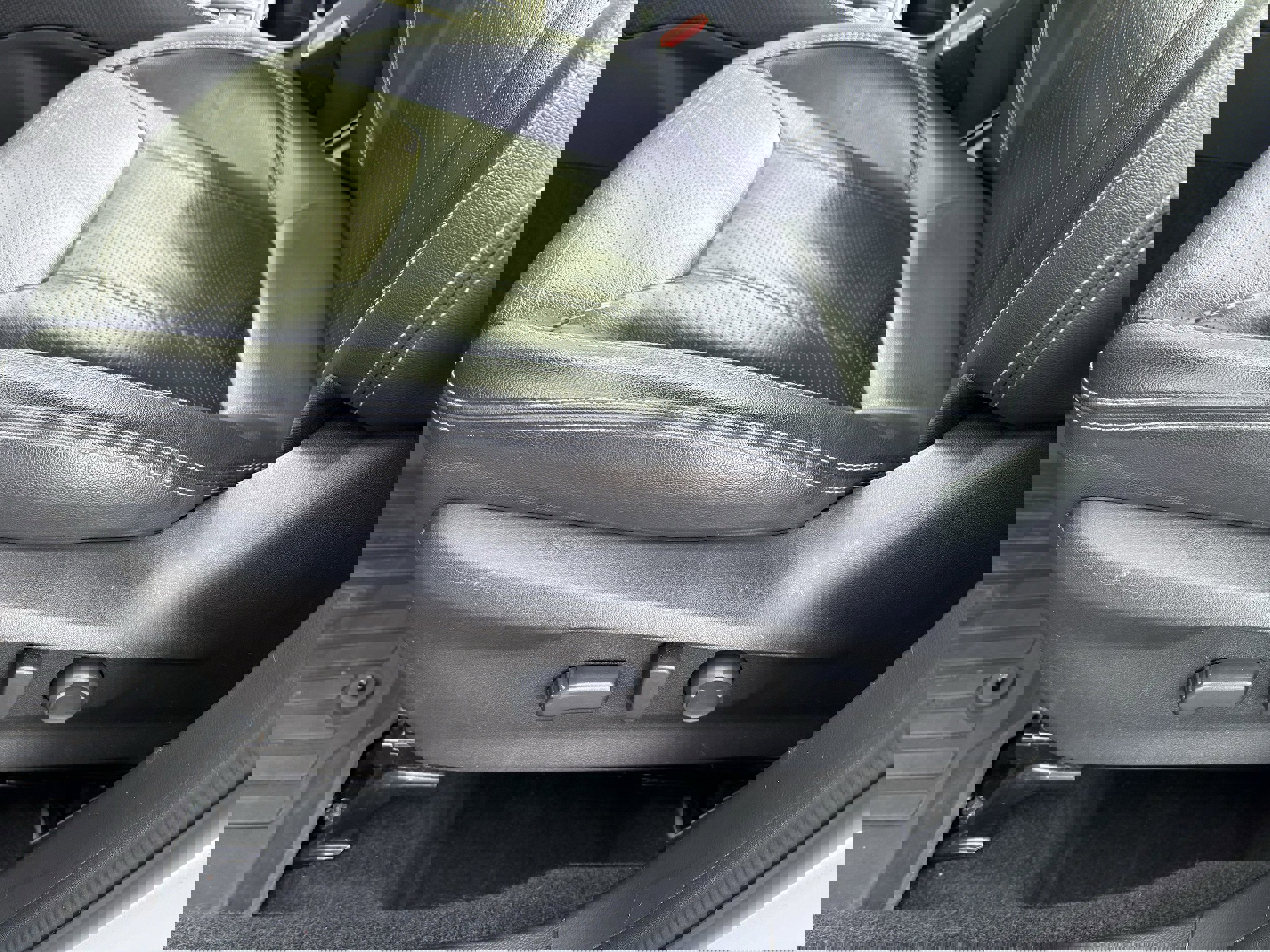 Used 2021 Subaru Forester Touring w/ Popular Package #2 image 30