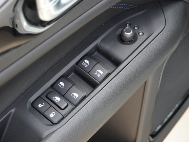 New 2026 Jeep Compass Latitude AWD/4WD image 20